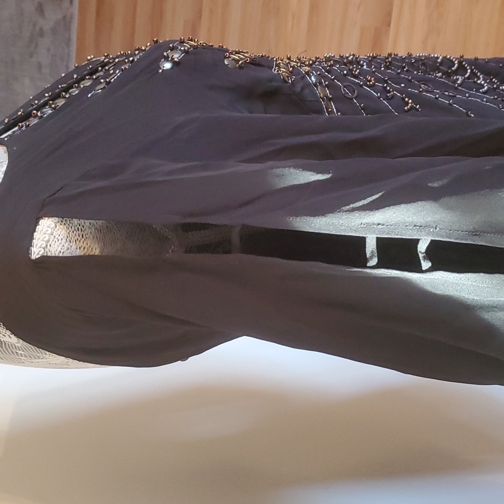 Nanette Lepore women top. - Picture 6 of 14